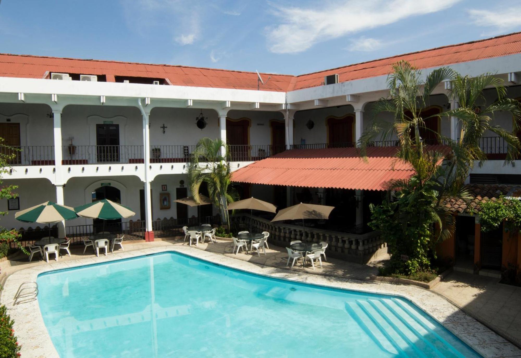 Hotel Posada De Don Jose Реталулеу Экстерьер фото